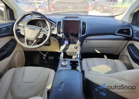 2021 Ford Edge Titanium z USA, uszkodzony, nr VIN 2FMPK3K95MBA17351